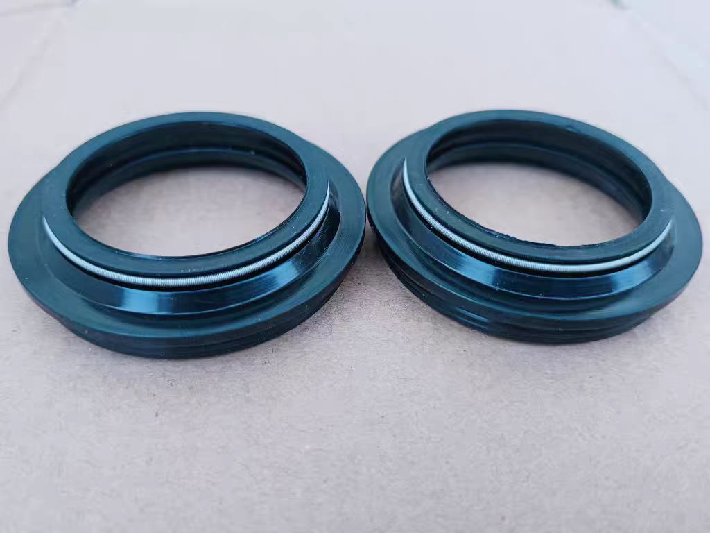 Yeni Fit Keeway SuperLight 125 - Fork Oil Seal incelemesi ve fiyatı